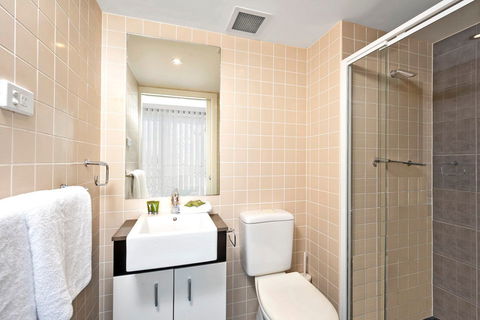 Astra Apartments Parramatta - Newcastle Accommodation 5