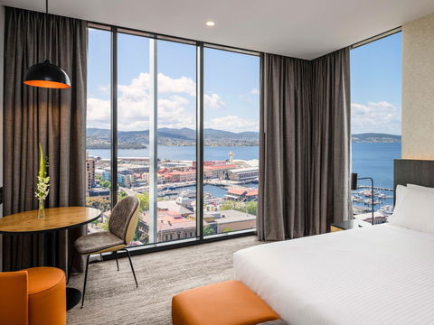 Moevenpick Hotel Hobart - New Castle Tourism 3