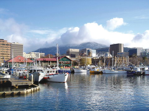 Moevenpick Hotel Hobart - New Castle Tourism 15