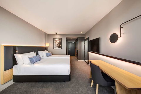 Vibe Hotel Hobart - New Castle Tourism 4