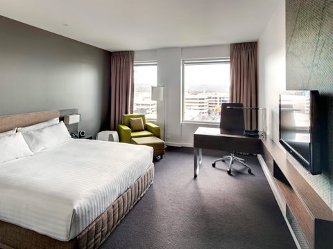 Pullman Adelaide - Newcastle Accommodation 7