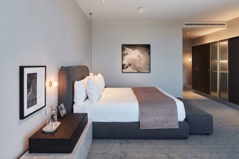 Eos by SkyCity - Newcastle Accommodation 6