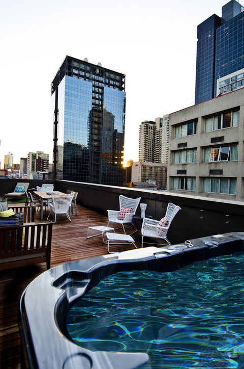 Ovolo Laneways - New Castle Tourism 4