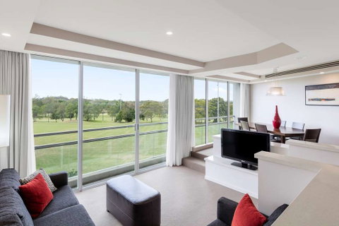 RACV Royal Pines Resort - New Castle Tourism 12