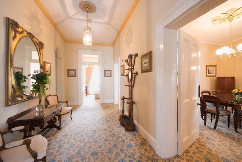 The Hotel Windsor - New Castle Tourism 9