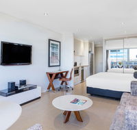 Meriton Suites Broadbeach - New Castle Tourism