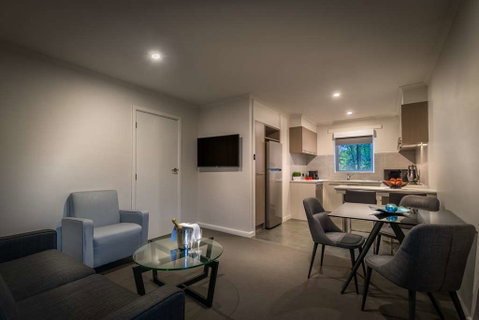 Crest on Park - Newcastle Accommodation 5