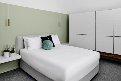 The Prince - Newcastle Accommodation 5