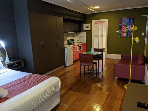 Tolarno Hotel - Newcastle Accommodation 5