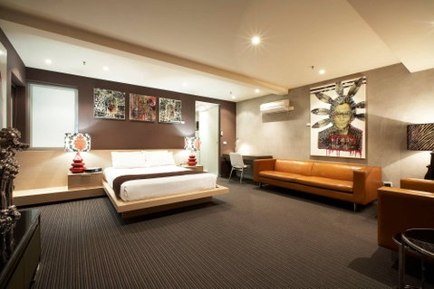 Tolarno Hotel - Newcastle Accommodation 12