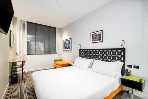 The Constance - Newcastle Accommodation 12