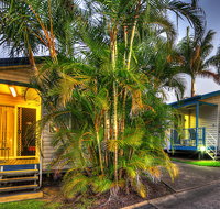 Alex Beach Cabins  Tourist Park - New Castle Tourism