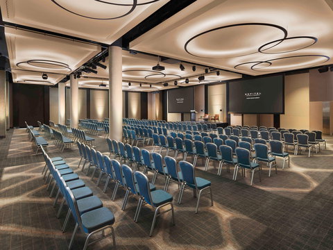 Sofitel Sydney Darling Harbour - Newcastle Accommodation 8