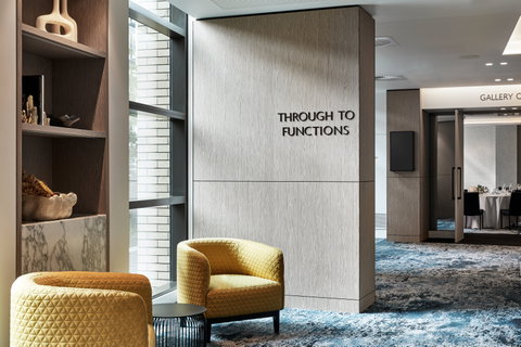 Crowne Plaza Sydney Darling Harbour - Newcastle Accommodation 8