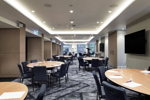 Crowne Plaza Sydney Darling Harbour - Newcastle Accommodation 17