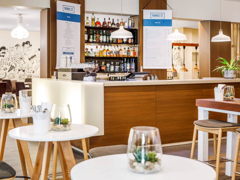 Novotel Sydney Central - Newcastle Accommodation 10