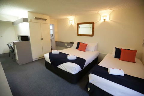 Emerald Central Hotel - New Castle Tourism 5