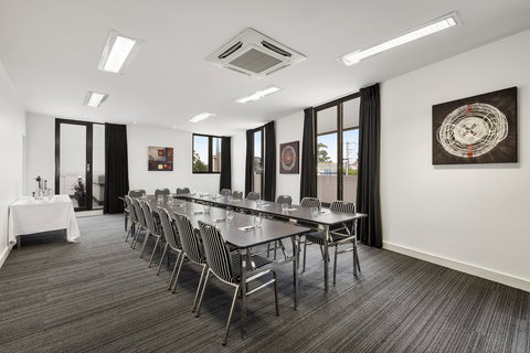 Quest Ivanhoe - New Castle Tourism 11