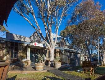 Cobungra VIC New Castle Tourism