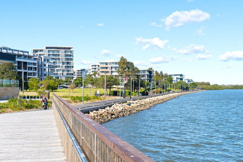 Astra Apartments Rhodes - Newcastle Accommodation 2
