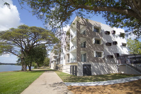 Itara & Jacana Apartments - Newcastle Accommodation 1