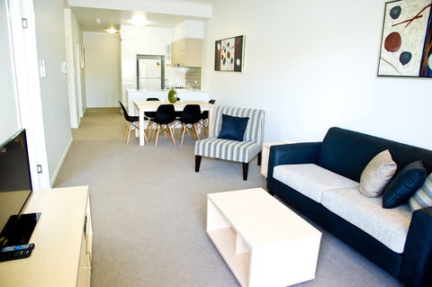 Itara & Jacana Apartments - Newcastle Accommodation 11