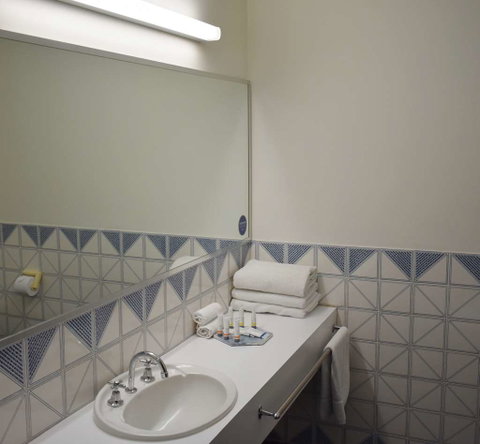 Admiral Motel Bunbury - Newcastle Accommodation 8