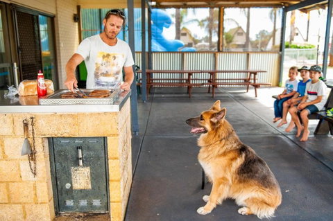 Discovery Parks Bunbury Village - New Castle Tourism 0