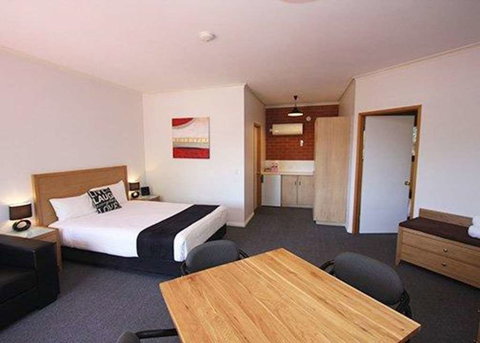 Comfort Inn Lady Augusta - Newcastle Accommodation 5