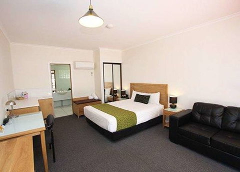 Comfort Inn Lady Augusta - Newcastle Accommodation 8