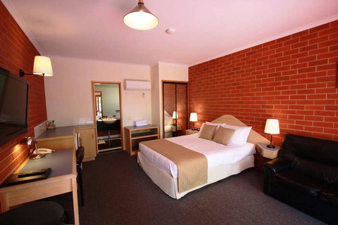 Comfort Inn Lady Augusta - Newcastle Accommodation 9