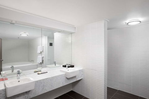 Rydges Capital Hill - New Castle Tourism 15