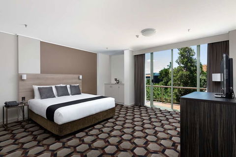 Rydges Capital Hill - New Castle Tourism 16