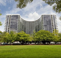 Astra Canberra Manhattan - Newcastle Accommodation