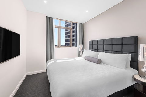 Meriton Suites Church Street, Parramatta - Newcastle Accommodation 6