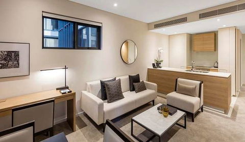 Skye Hotel Suites - Newcastle Accommodation 6