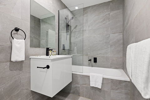 Astra Apartments Parramatta - Skyrise - Newcastle Accommodation 11