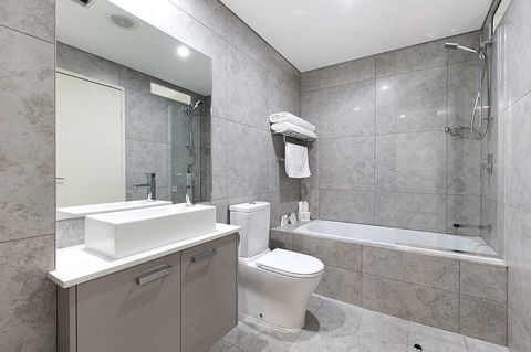 Argus Hotel Darwin - New Castle Tourism 6