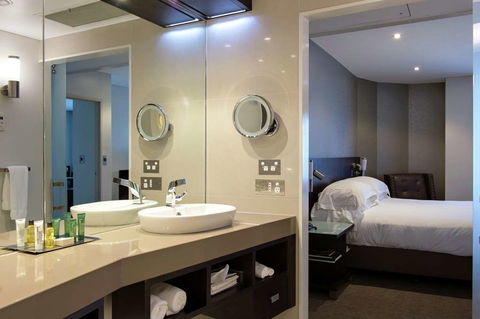 Hilton Darwin - New Castle Tourism 6