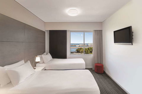 Adina Apartment Hotel Darwin Waterfront - New Castle Tourism 6