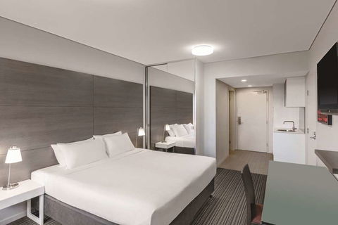 Adina Apartment Hotel Darwin Waterfront - New Castle Tourism 9