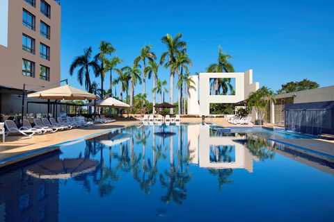 DoubleTree By Hilton Esplanade Darwin - New Castle Tourism 6