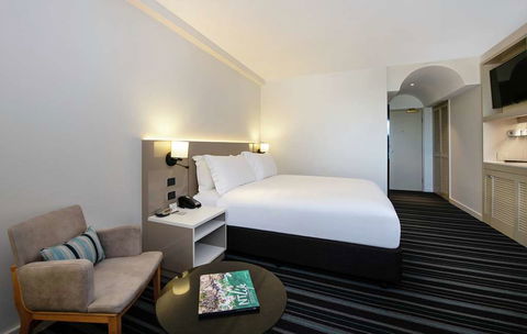 DoubleTree By Hilton Esplanade Darwin - New Castle Tourism 16