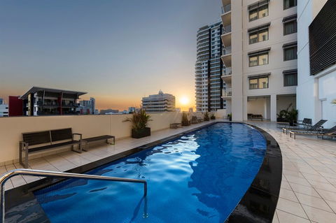 Oaks Elan Darwin - New Castle Tourism 3