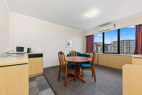 Hotel Frontier Darwin - New Castle Tourism 7