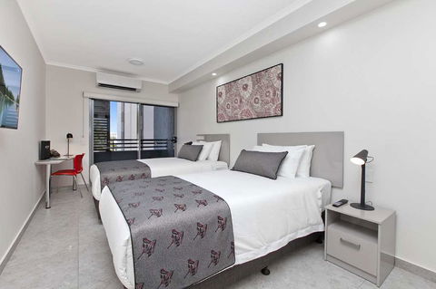 Argus Hotel Darwin - New Castle Tourism 4
