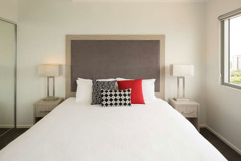 H On Smith Hotel - New Castle Tourism 6