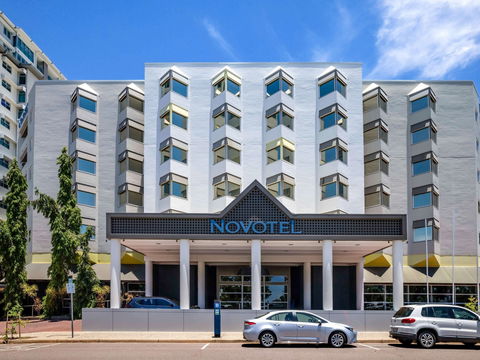 Novotel Darwin Atrium - New Castle Tourism 1