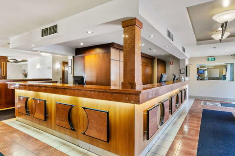 Quality Hotel Parklake Shepparton - New Castle Tourism 2