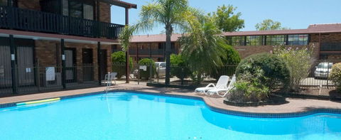 Maclin Lodge - Newcastle Accommodation 1